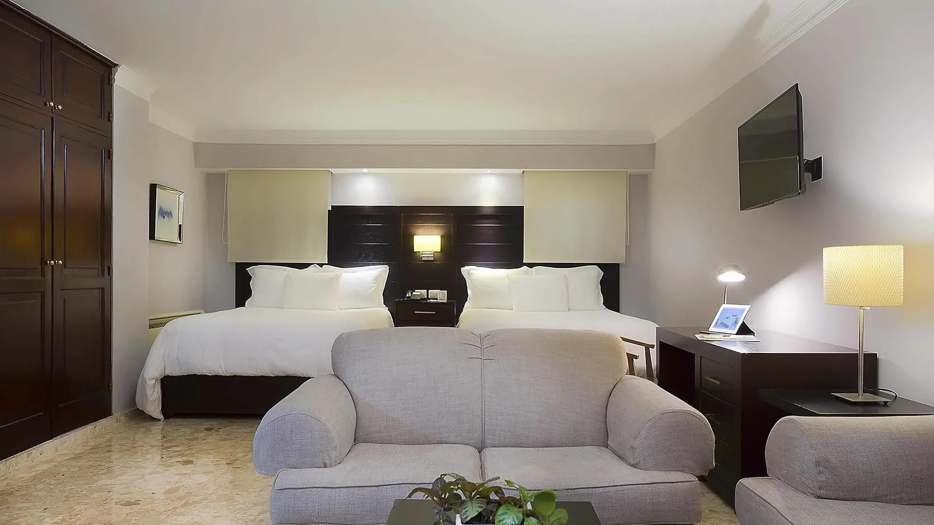 Plaza Florida Suites Saint-Domingue
